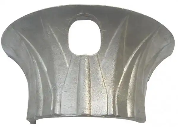 How does the structure of the lamp holder cover adapt to the gravity casting process?